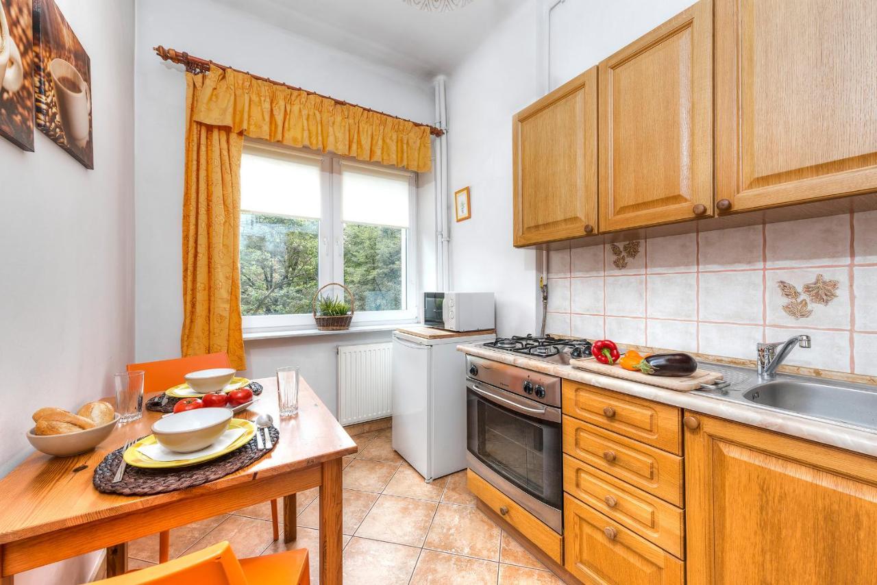 Zbawiciela Square P&O Serviced Apartments Варшава Экстерьер фото